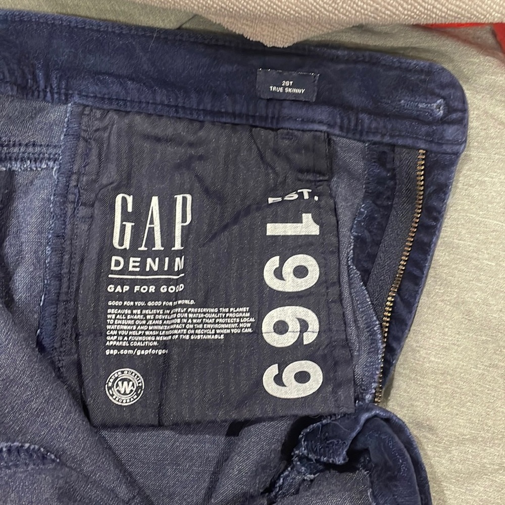 Gap velvet blue jeans